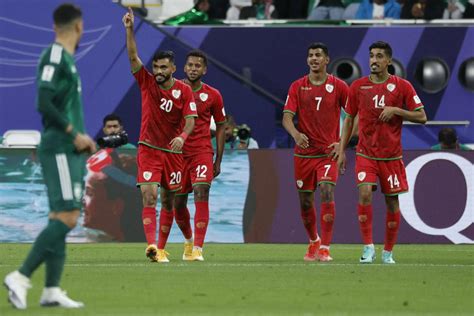 مباراة عمان بث مباشر